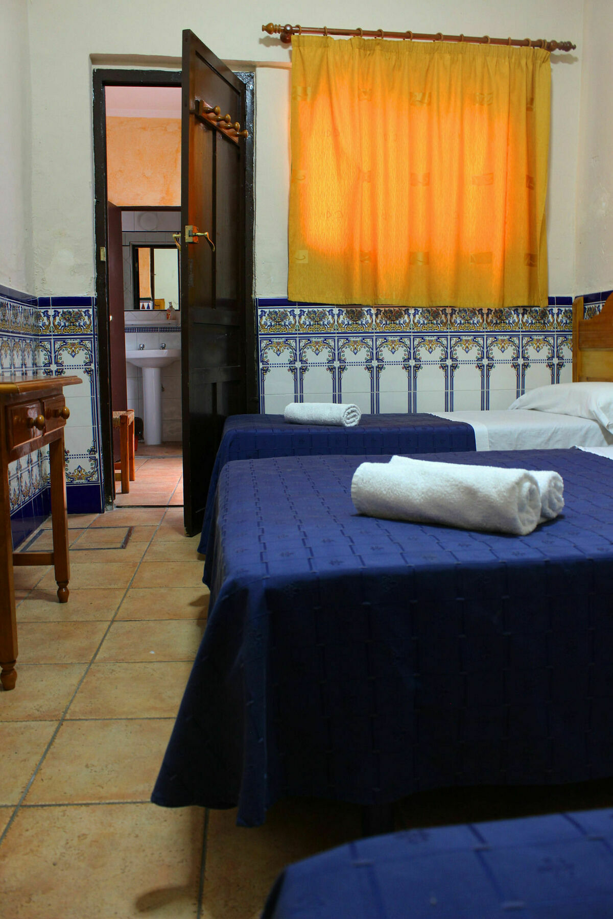 Pension Lisdos Sevilla Exterior foto