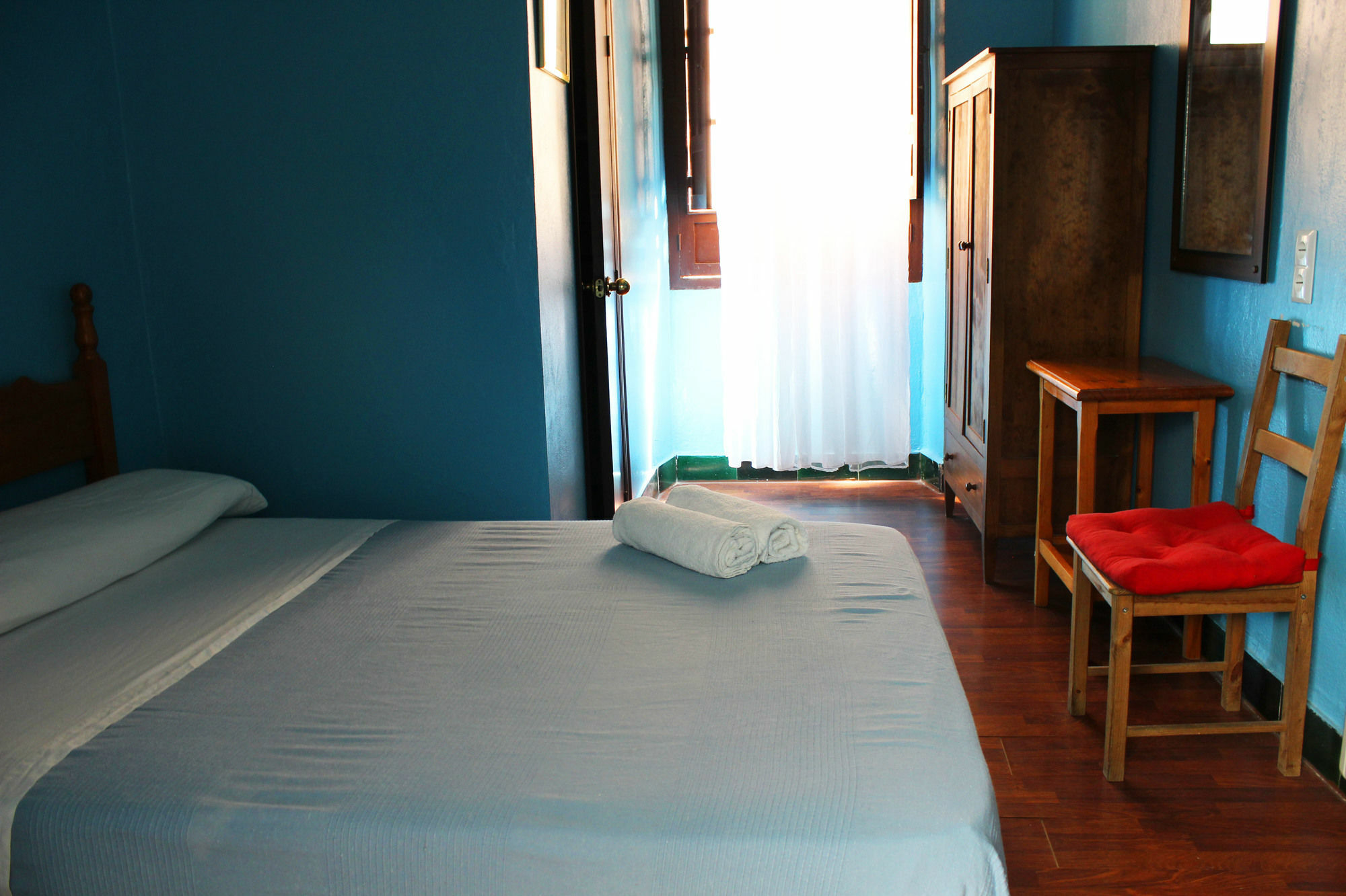 Pension Lisdos Sevilla Exterior foto
